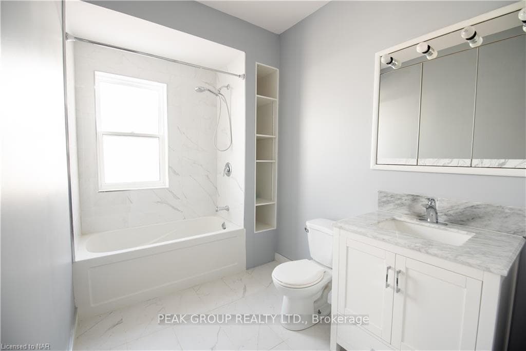 4747 FOURTH Avenue photo 21
