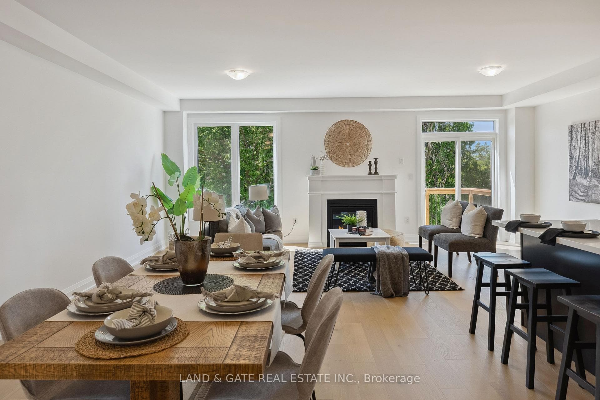 997 Queensdale Avenue photo 17