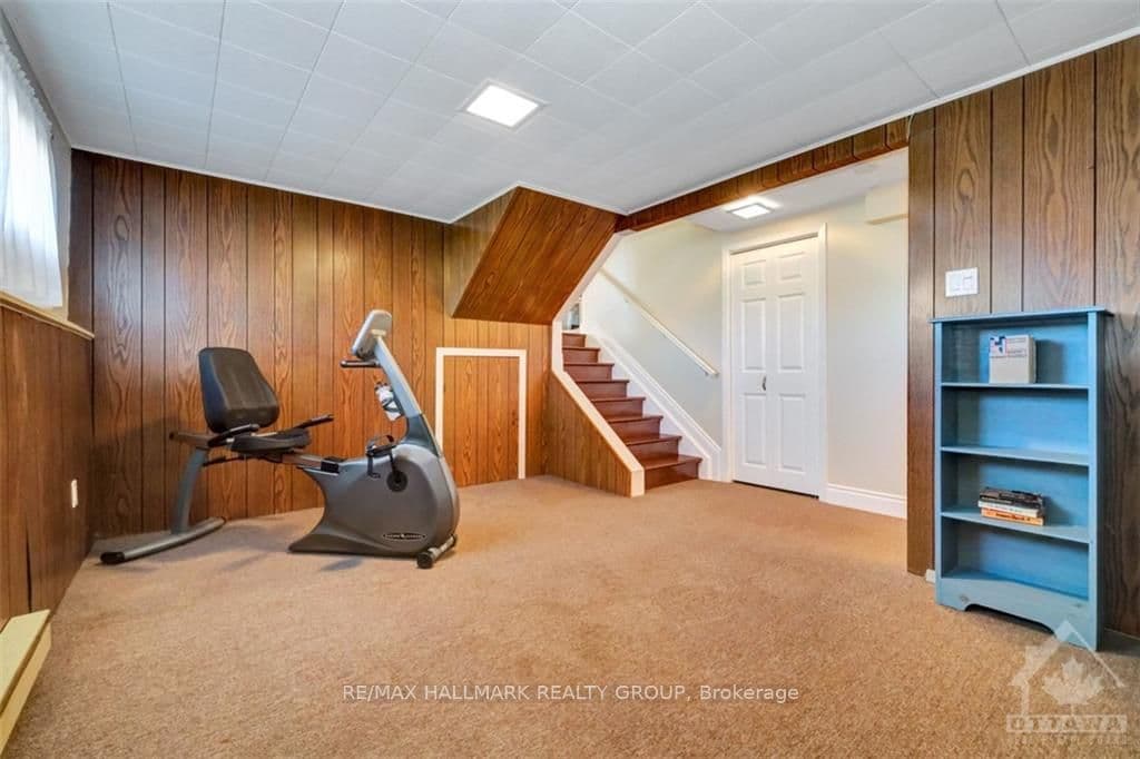 14 ASSINIBOINE Drive photo 24