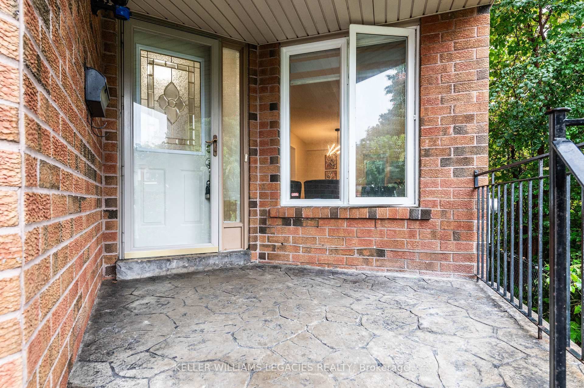 22 Southwell Place photo 1
