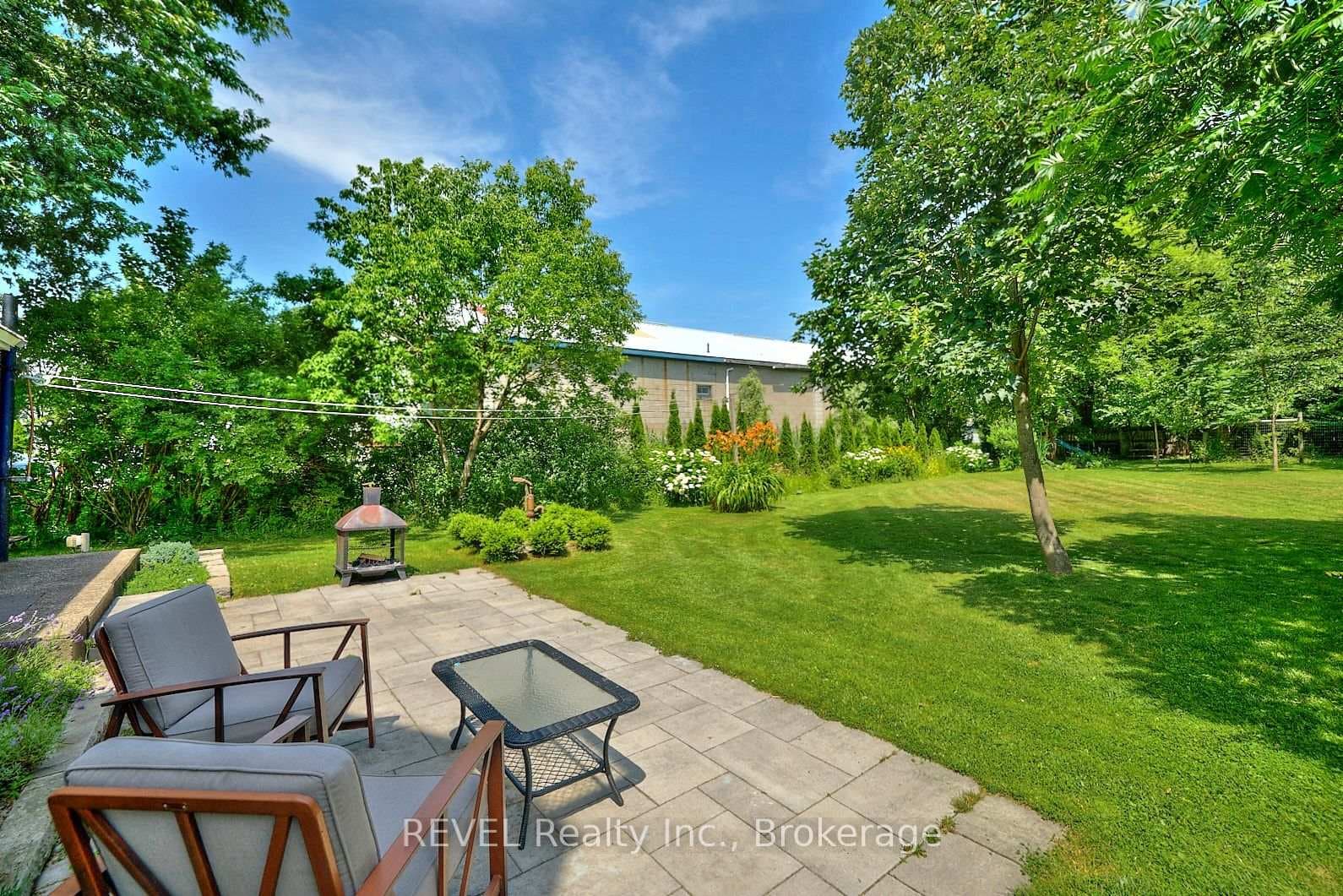 1819 Balfour Street photo 33