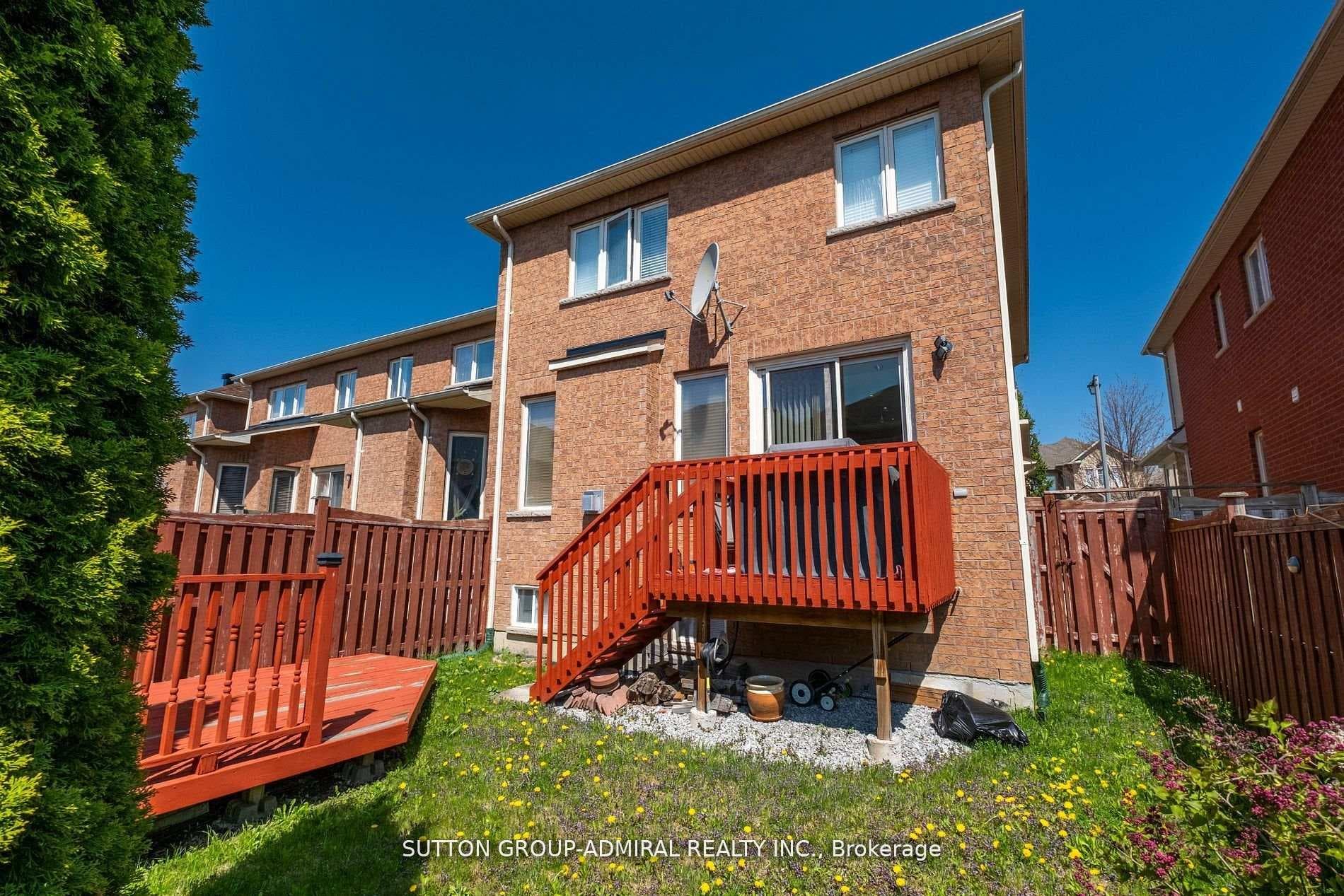 11 Thistle Avenue photo 40