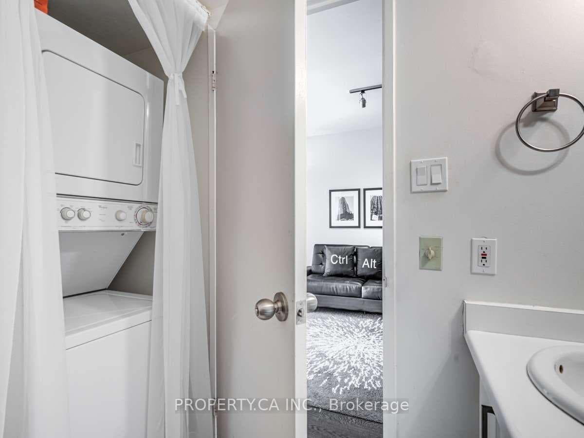 44 St Joseph Street Unit 2109 photo 13