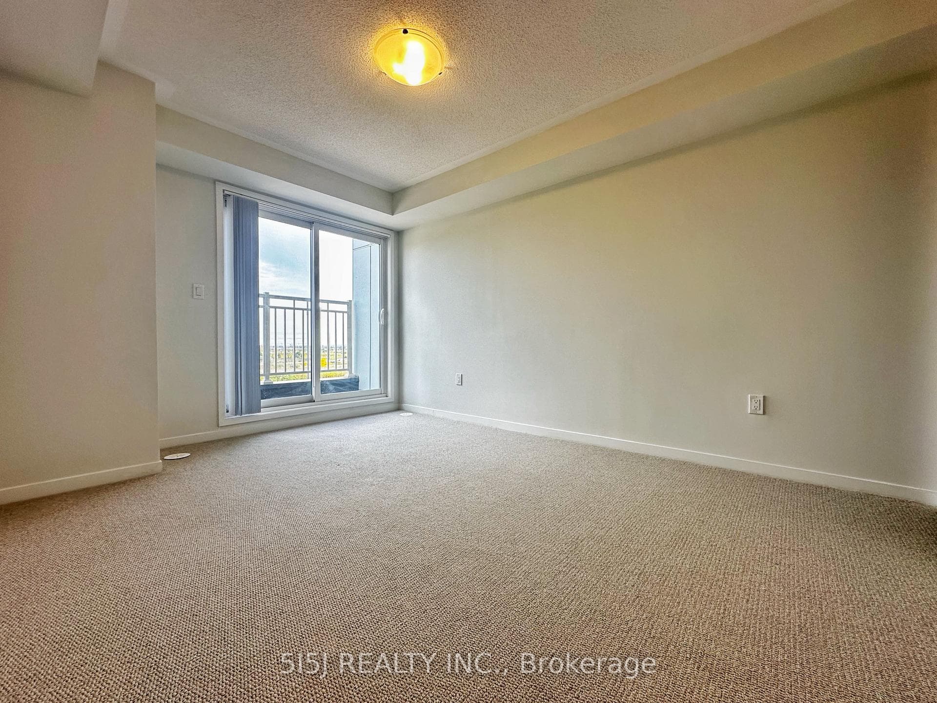 130 Honeycrisp Crescent Unit TH 326 photo 4