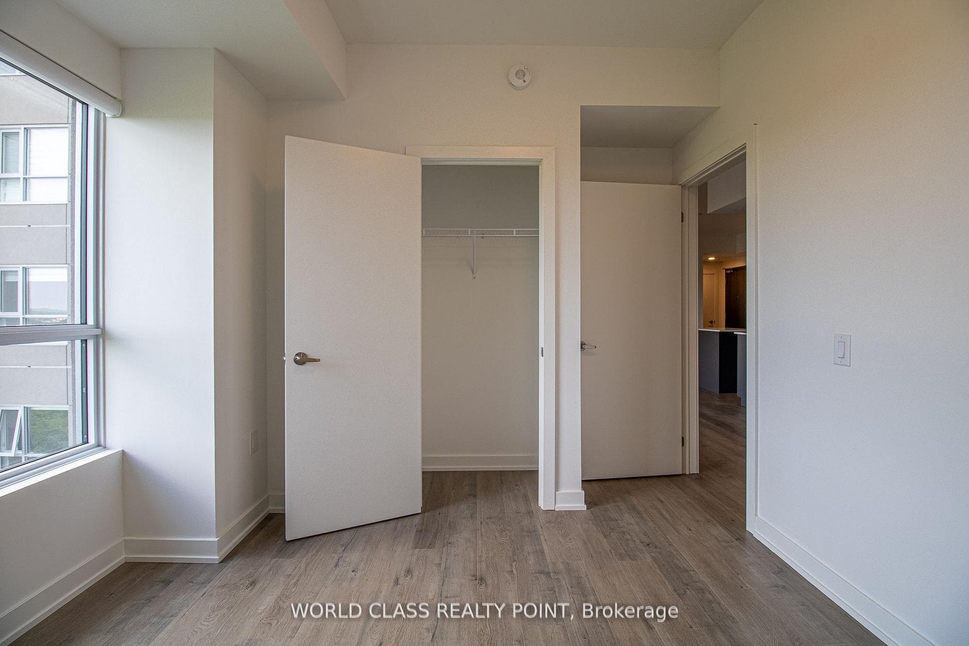 56 Lakeside Terrace Unit 1007 photo 18