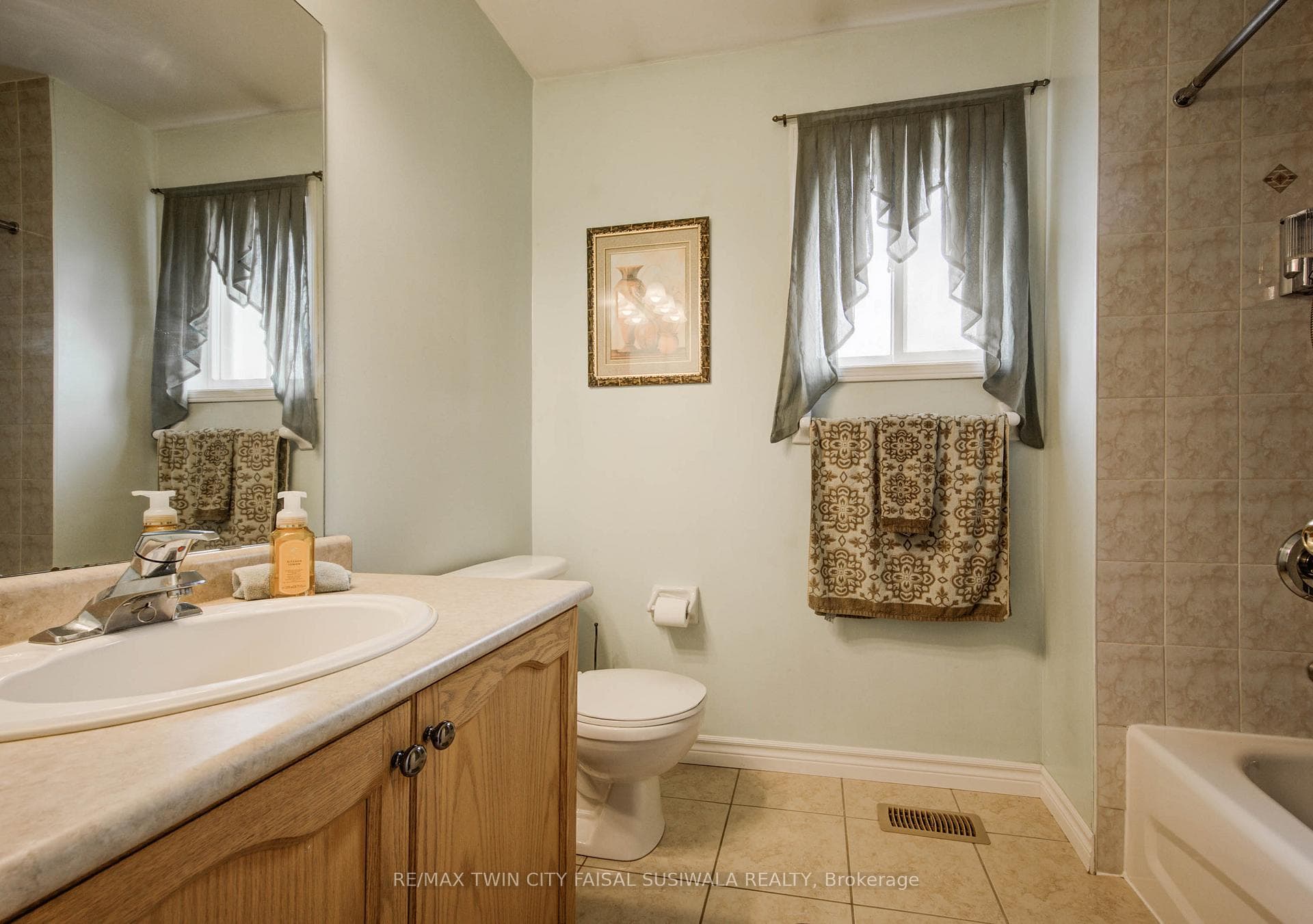 32 Mcnichol Drive photo 29