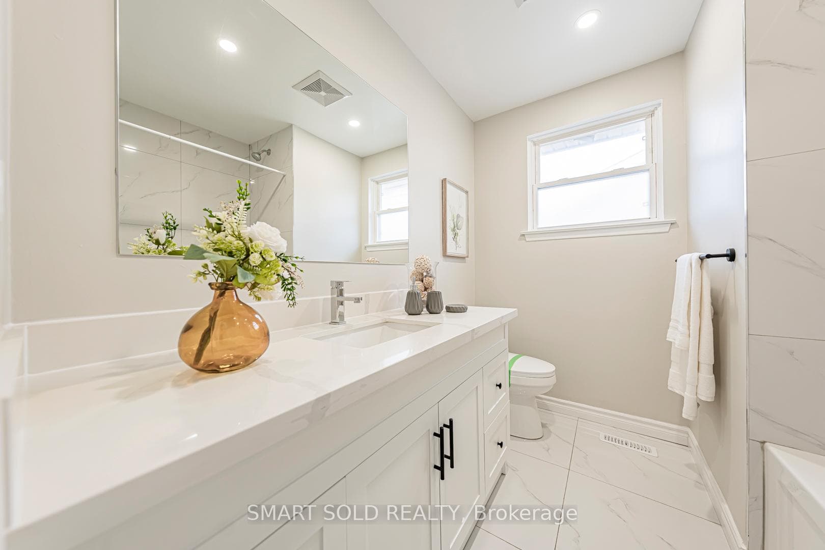 109 Meadowbank Road photo 34