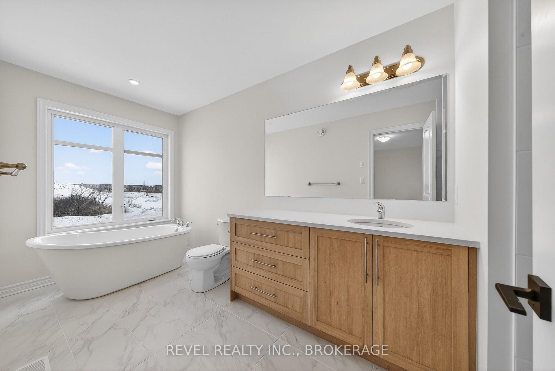 432 Buckthorn Drive photo 37