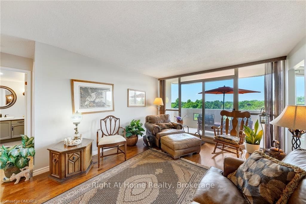 5090 PINEDALE Avenue Unit 509 photo 10