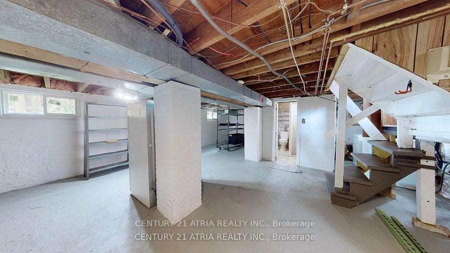 149 Adelaide Avenue photo 34