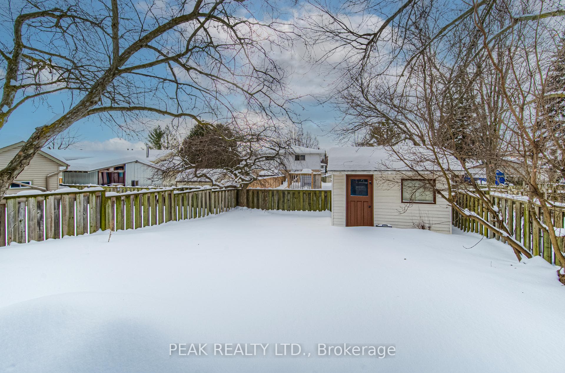 93 Uxbridge Crescent photo 31