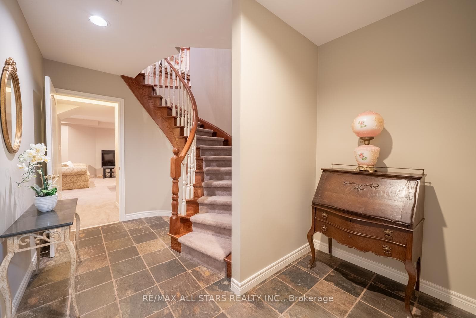 129 Lori Avenue photo 31