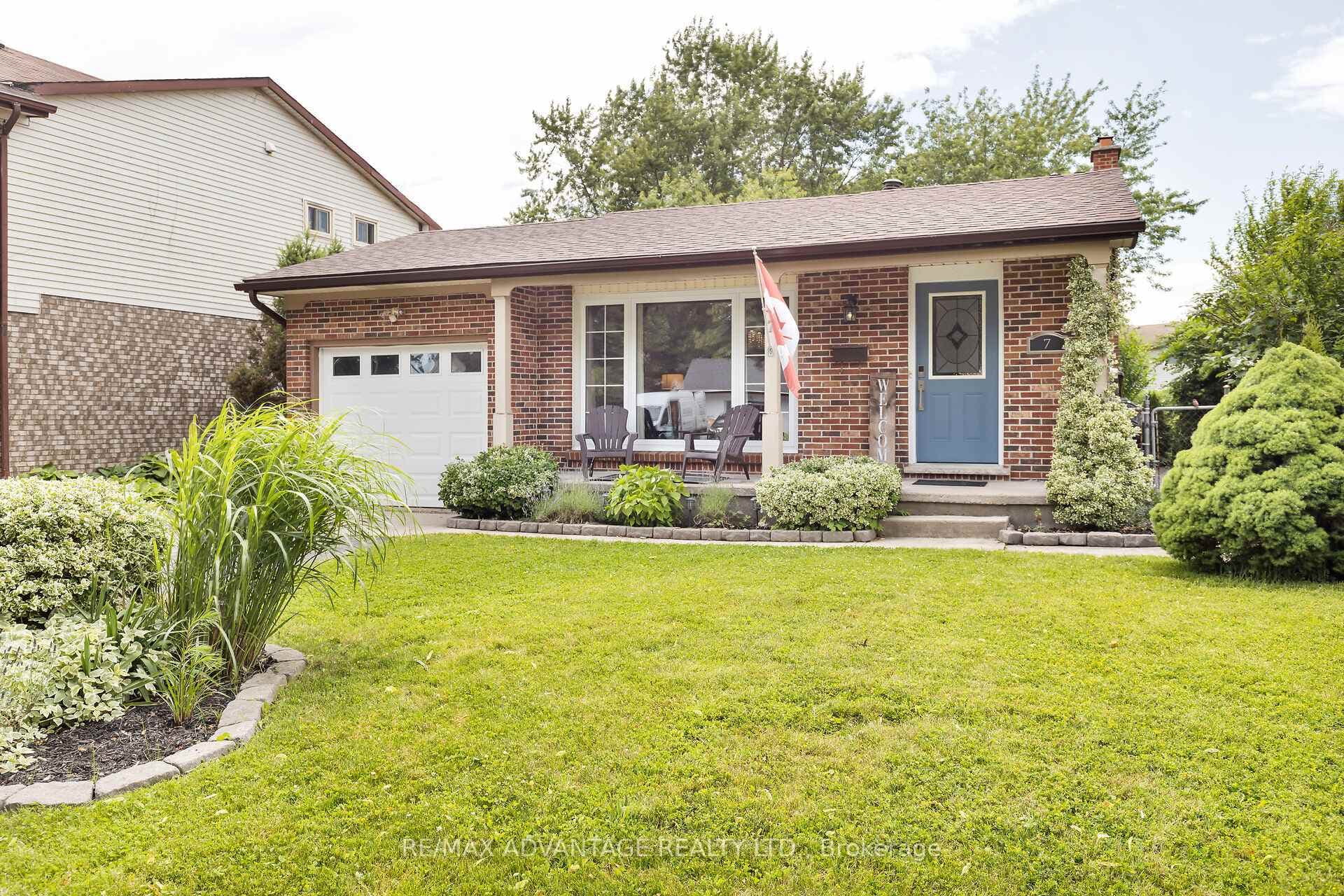 7 Lochern Road photo 1
