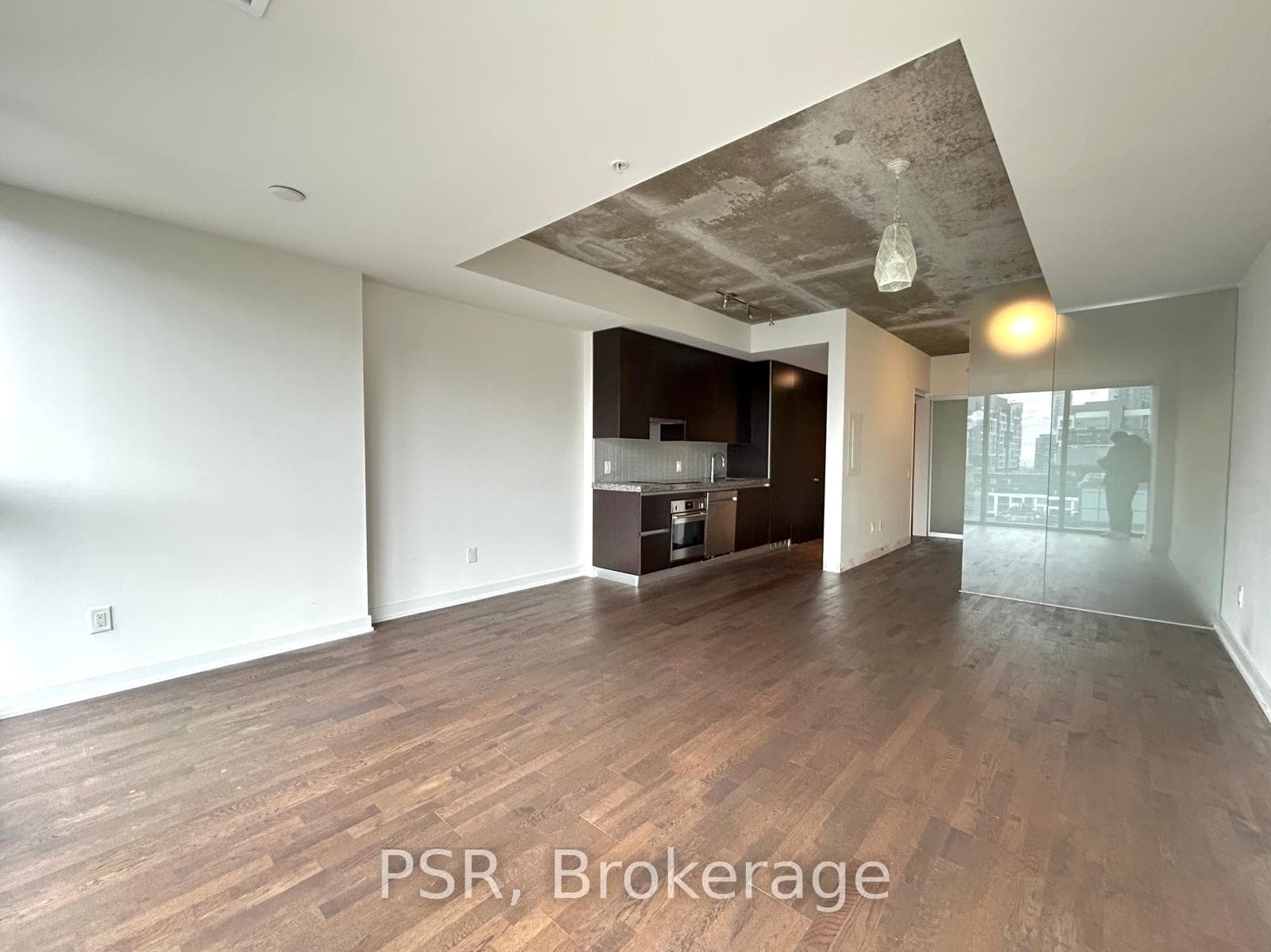 629 King Street Unit 1204 photo 3