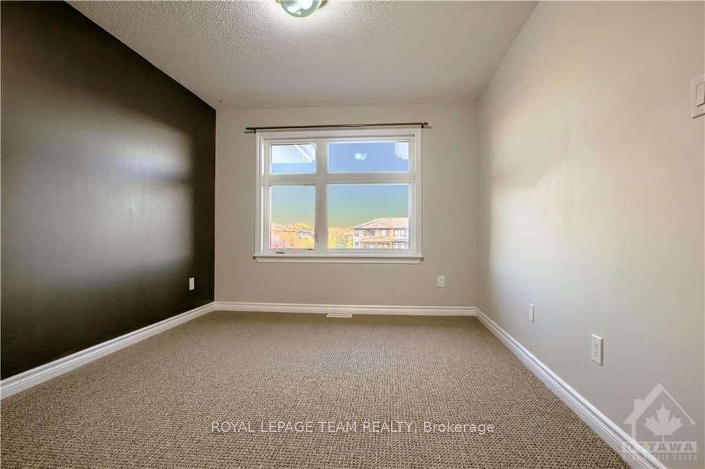 220 LEATHER LEAF Terrace photo 17