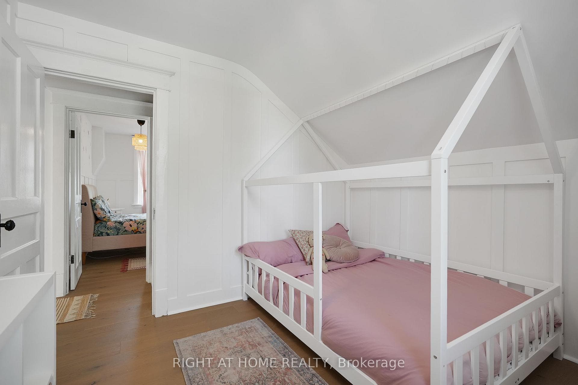 123 John Street photo 30