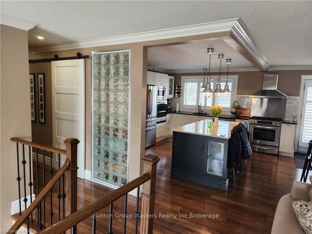 77 BARKER Drive photo 19