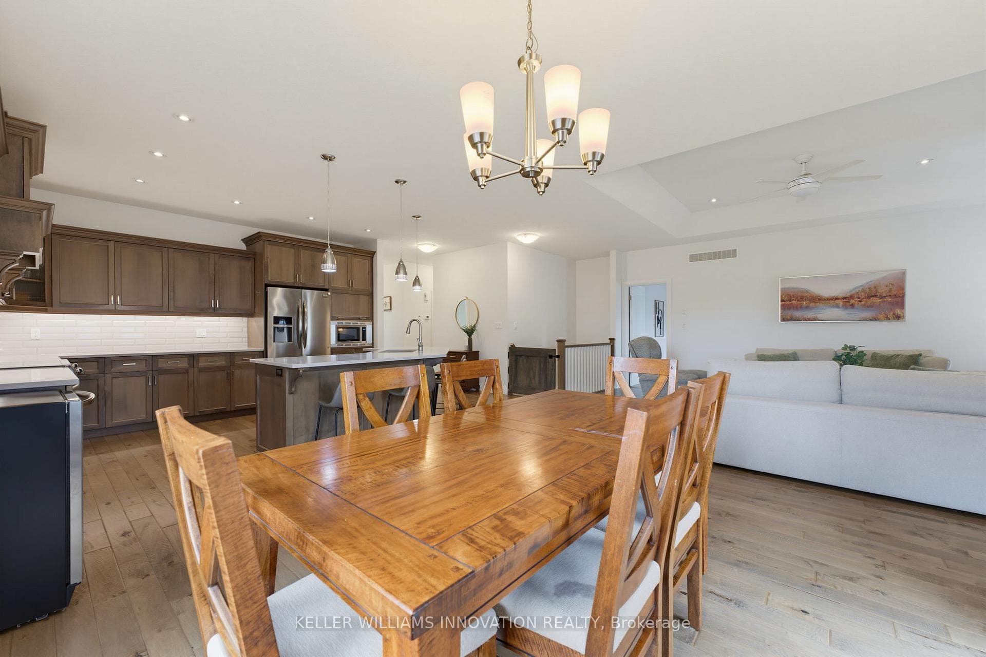 680 Rogers Road photo 16