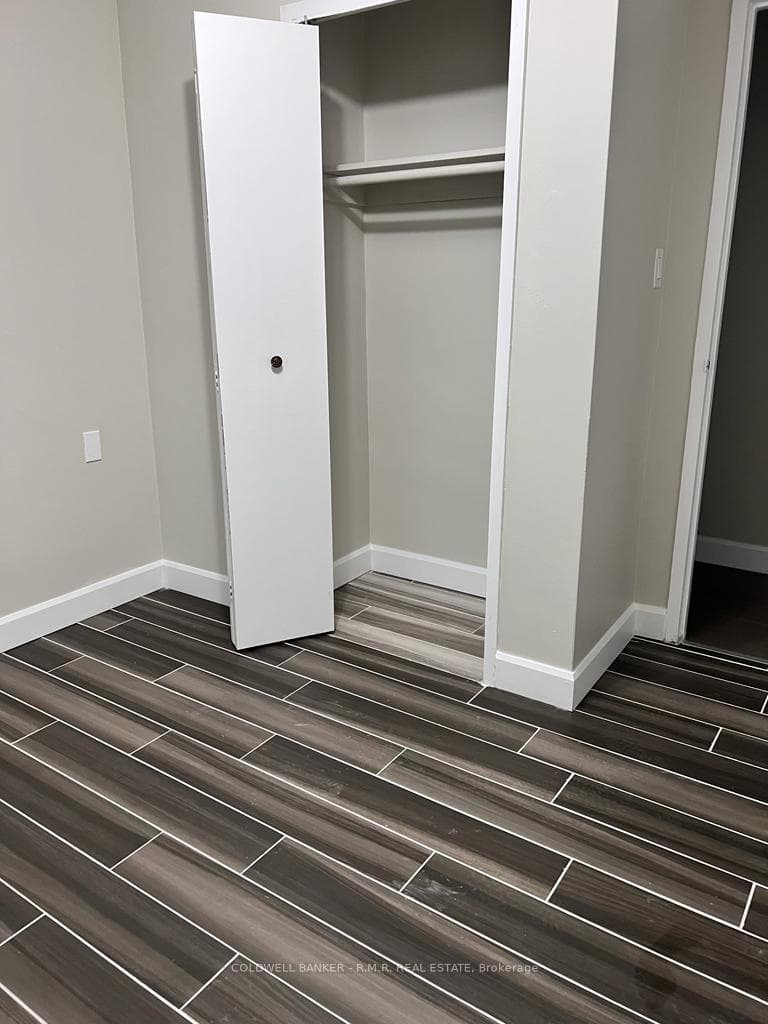 227 Montrave Avenue Unit 1 photo 9