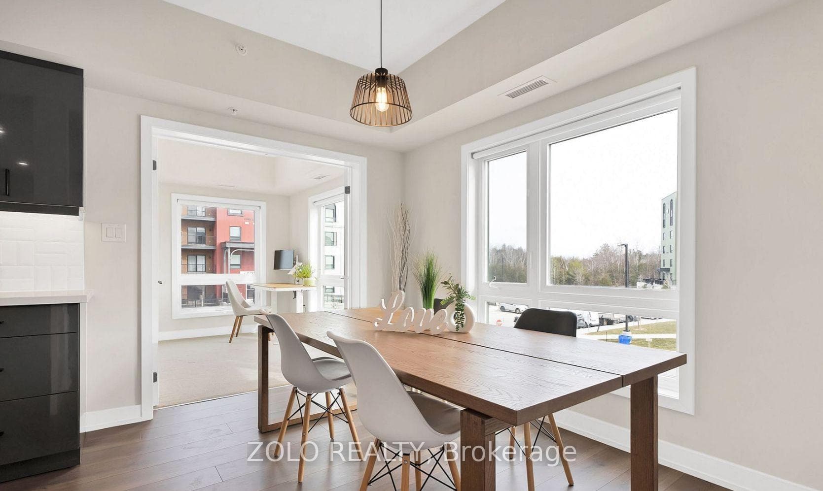4 Spice Way Unit 101 photo 11