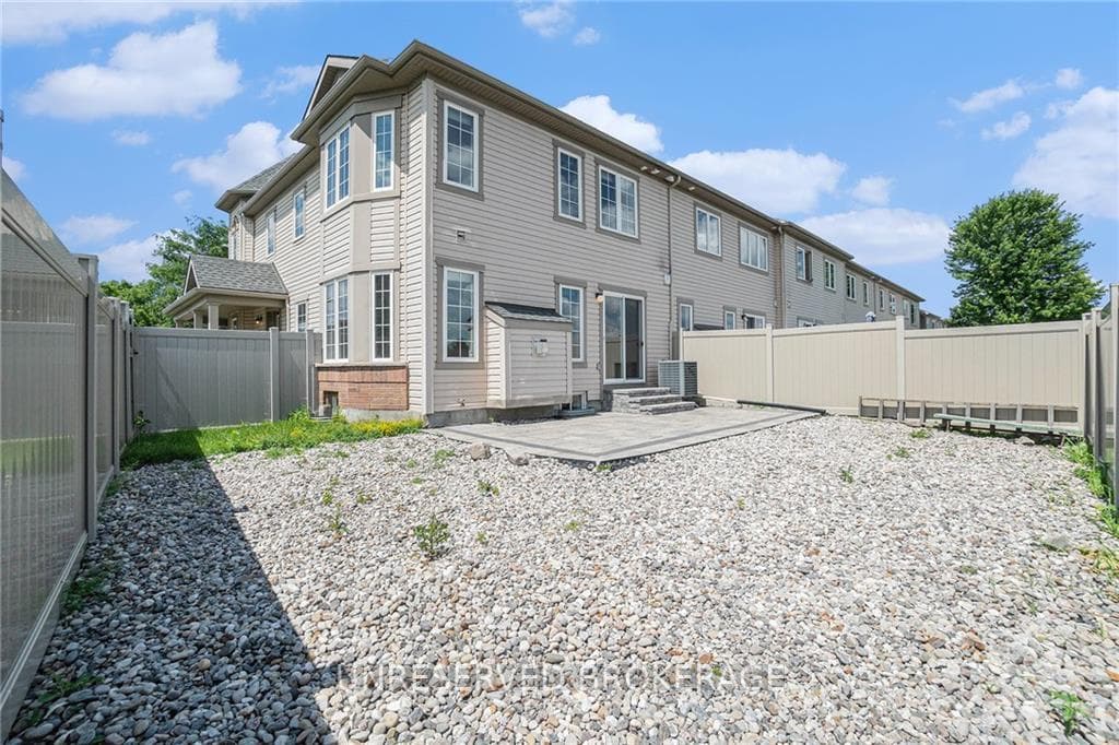 2583 WATERLILLY Way photo 29