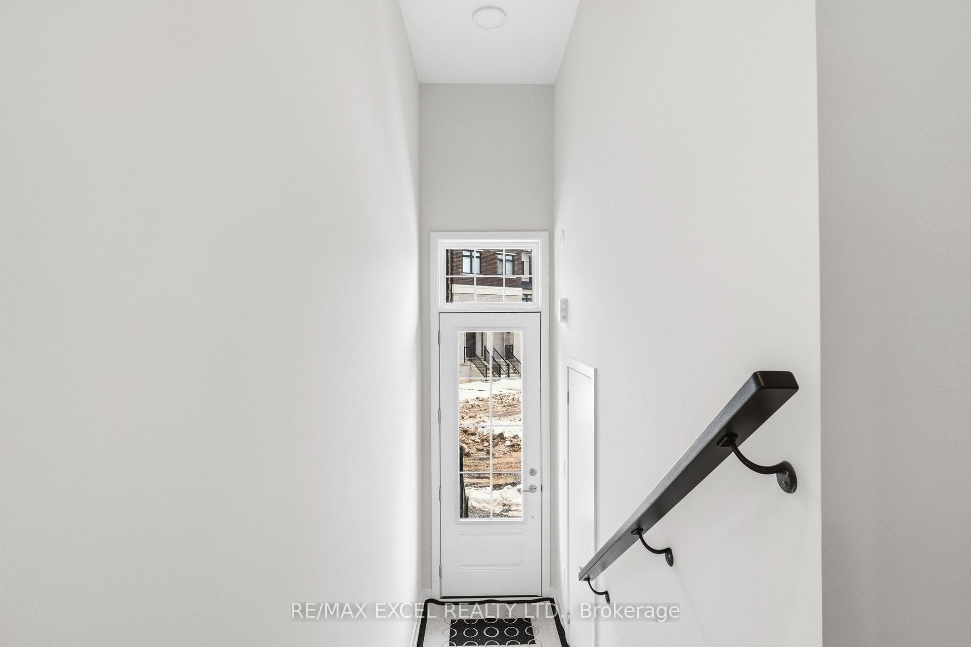 7 Peace Lane photo 2