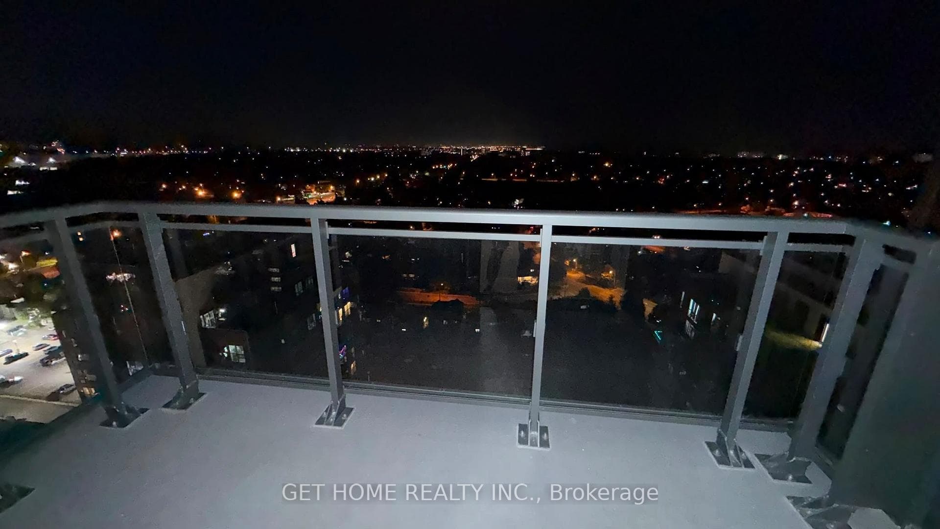 20 Meadowglen Place Unit 2401 photo 7