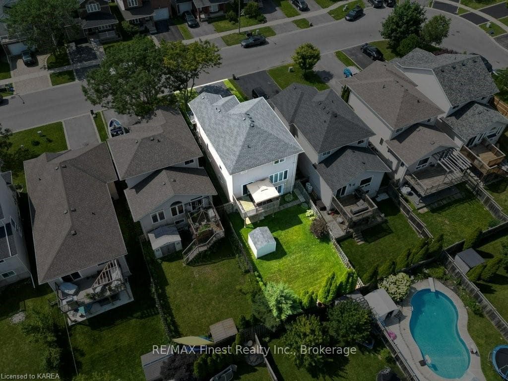 419 CONSERVATORY Drive photo 47