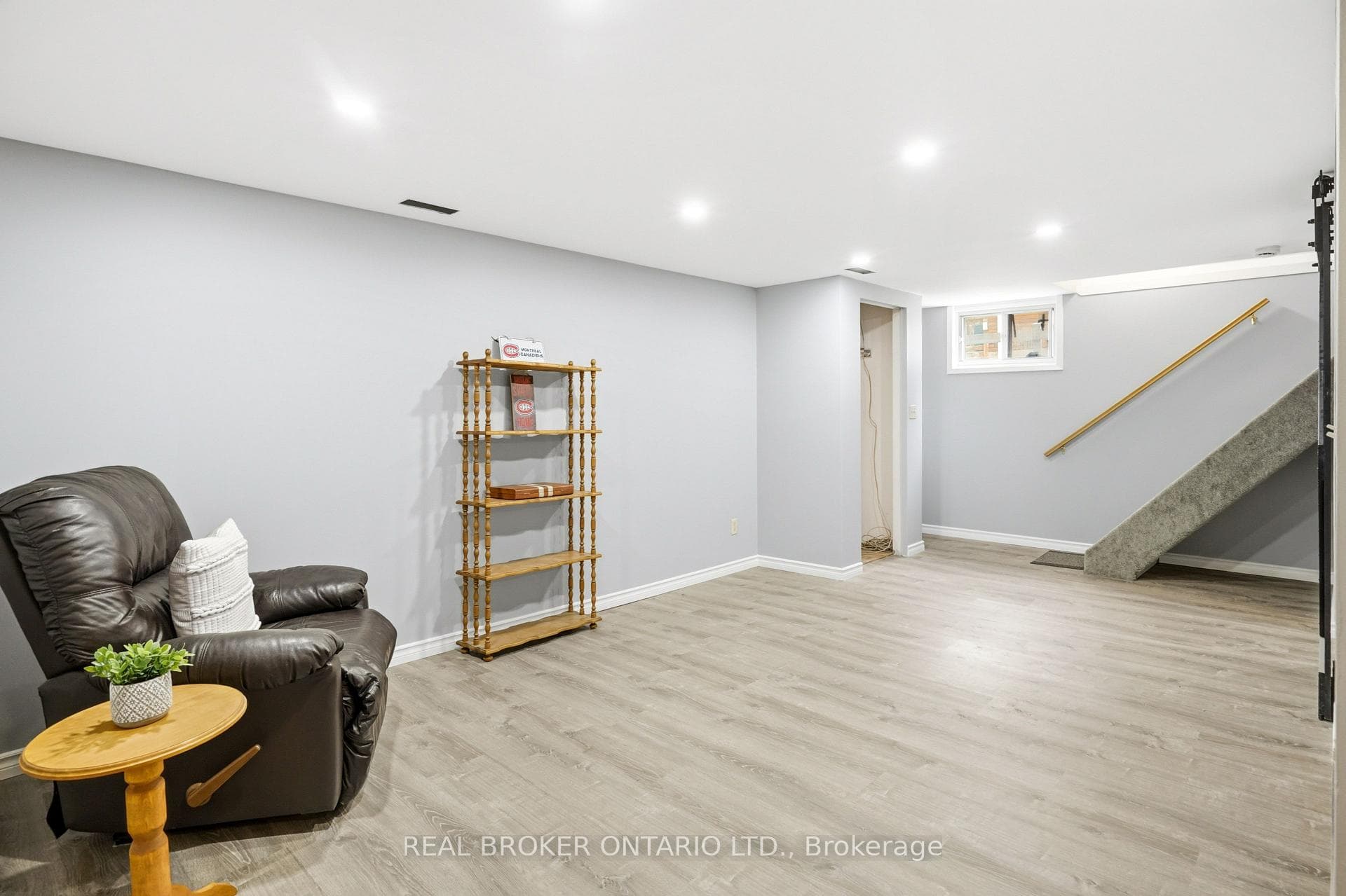 6612 Stamford Green Drive photo 26