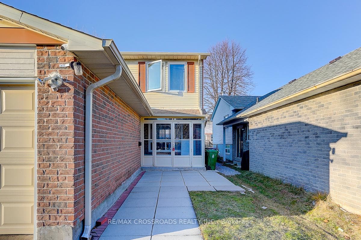 28 Grenbeck Drive photo 4