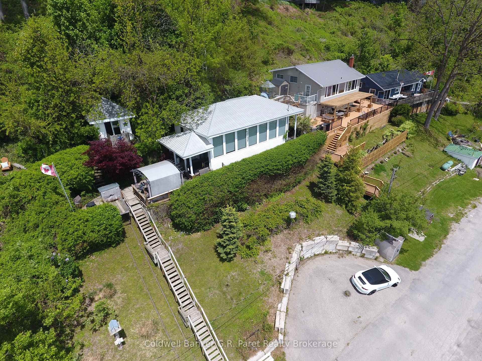 Aerial view & parking.
