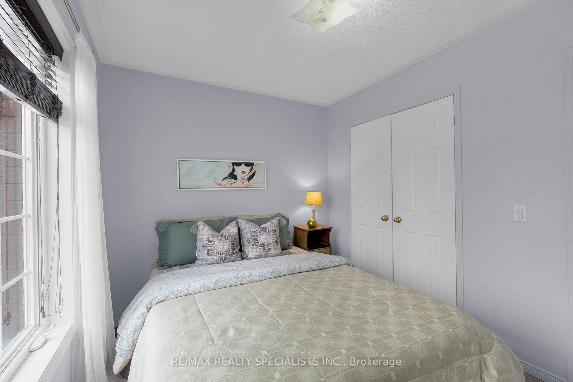 104 Hanton Crescent photo 29