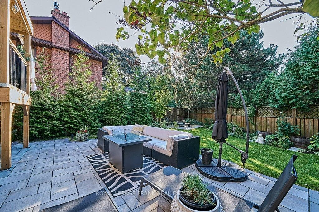 47 Longfellow Court photo 32