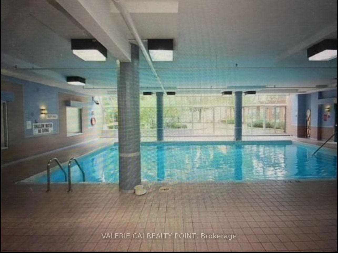 265 Enfield Place Unit 709 photo 15
