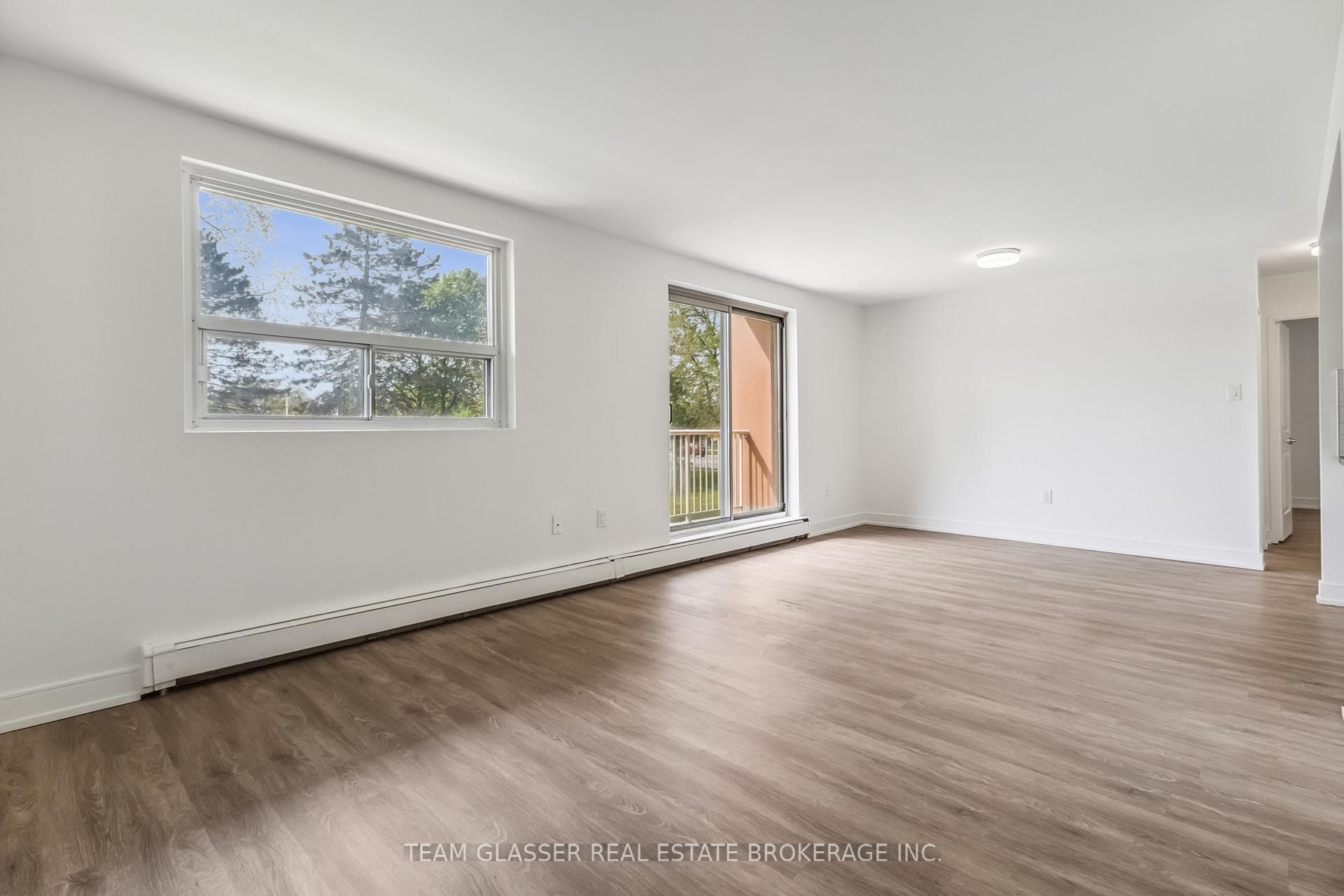 1570 Adelaide Street Unit 221 photo 8