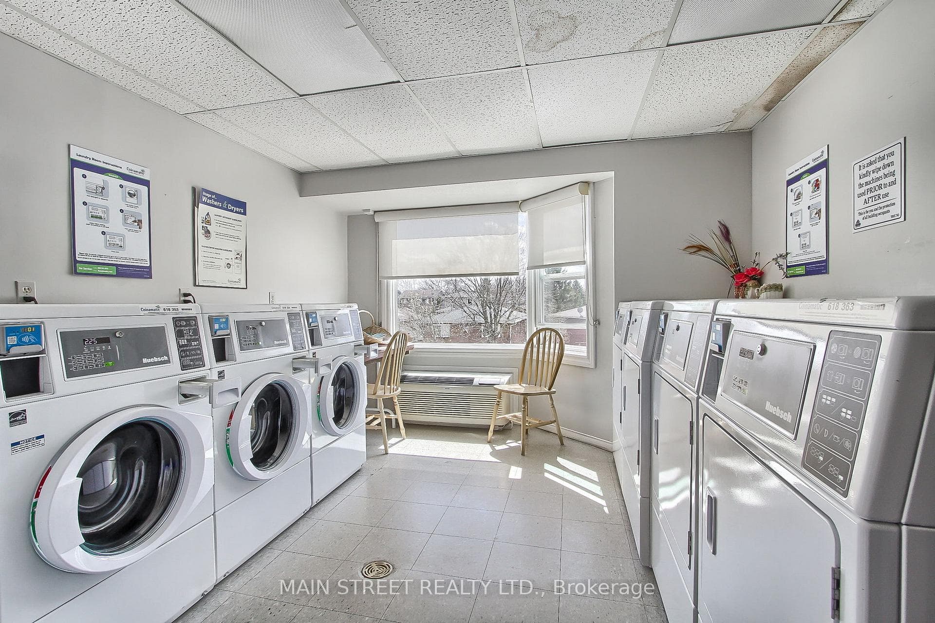 155 Riverglen Drive Unit 214 photo 9