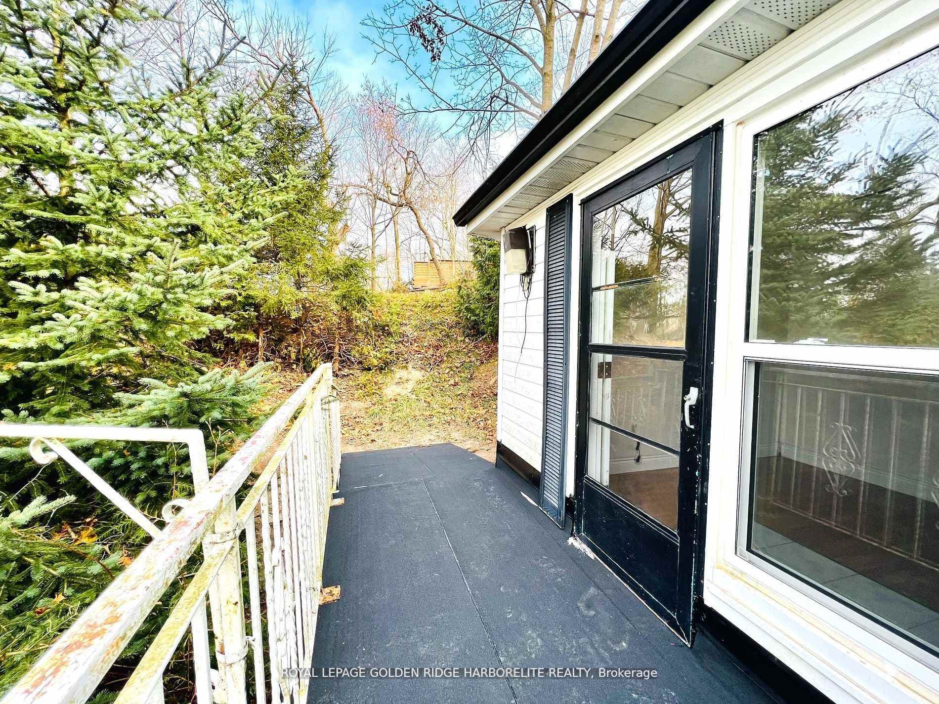 5919 Lakeshore Road photo 15