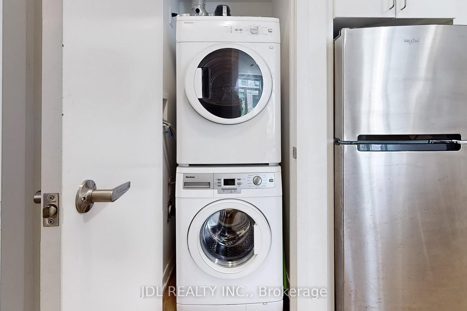 1760 Simcoe Street Unit 69 photo 22