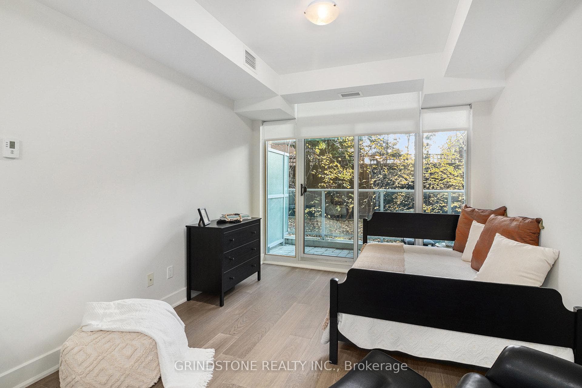 255 Bay Street Unit 111 photo 10