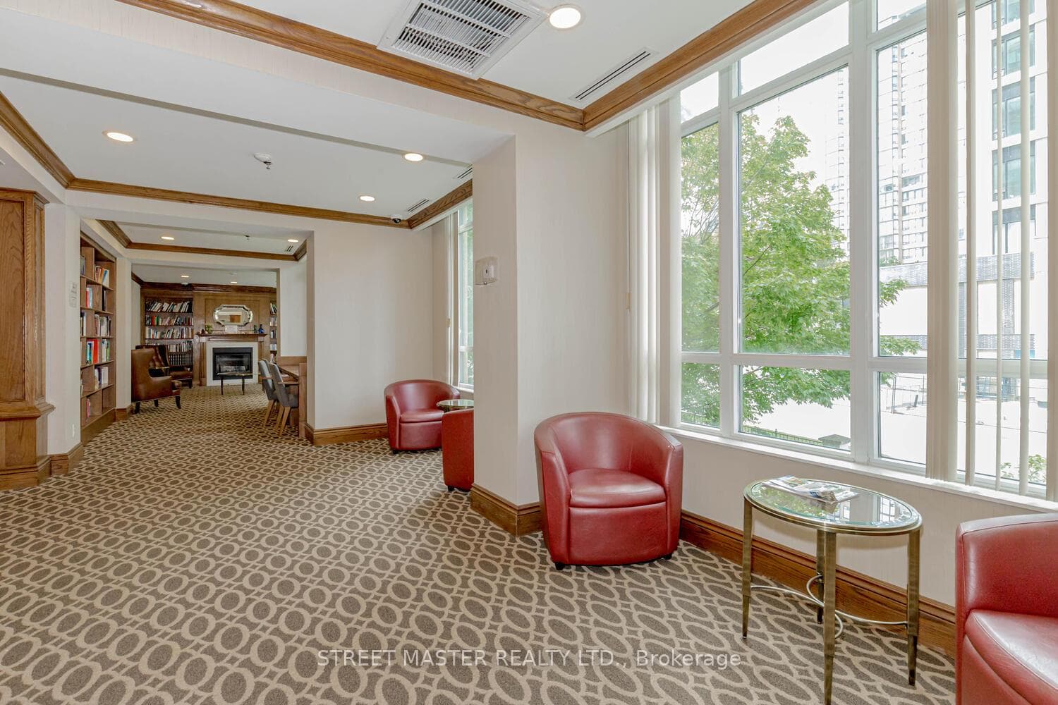 156 Enfield Place Unit 1802 photo 26