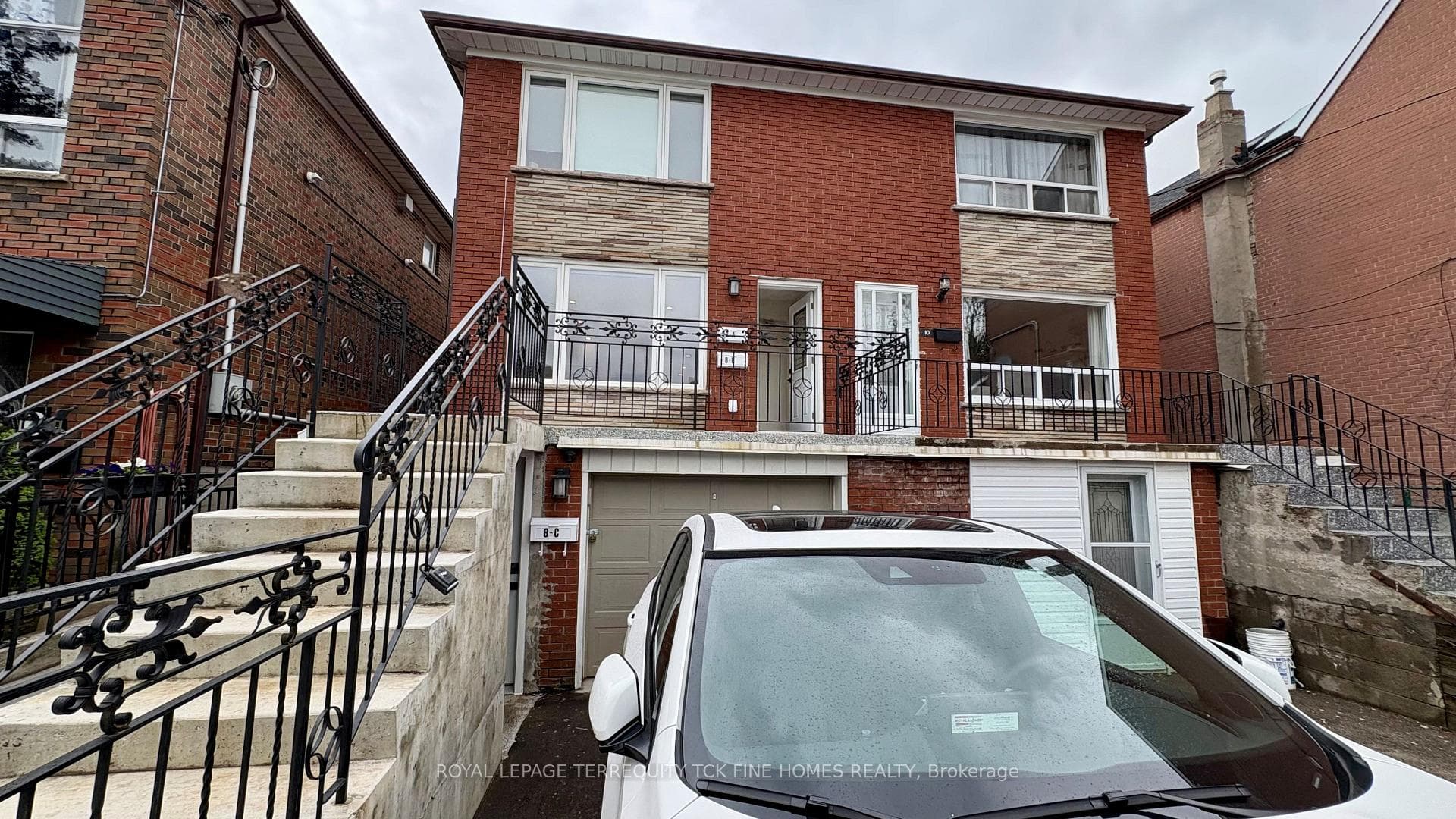 8 Somerset Avenue Unit Lower photo 1