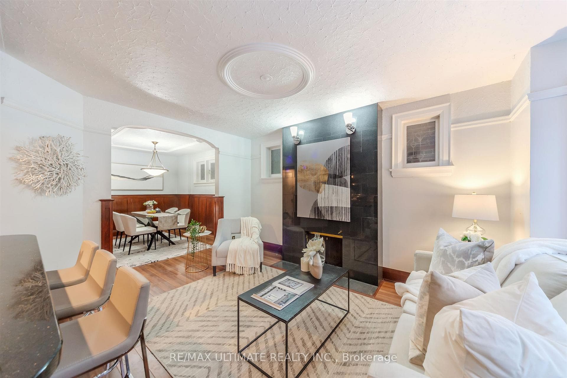 46 Lorindale Avenue Unit Upper photo 7