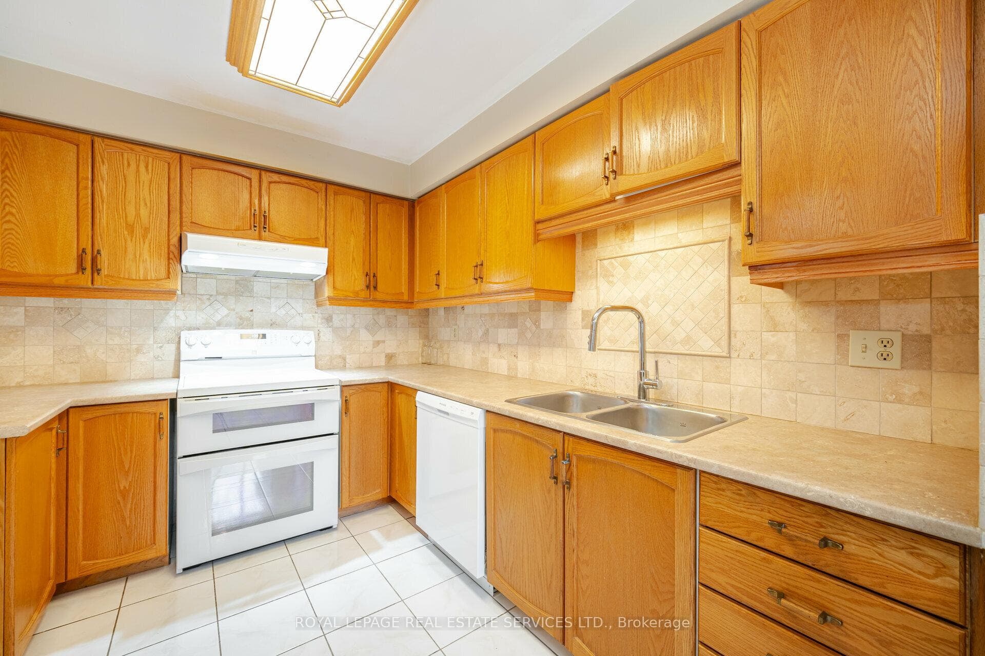 3050 Orleans Road Unit 70 photo 18