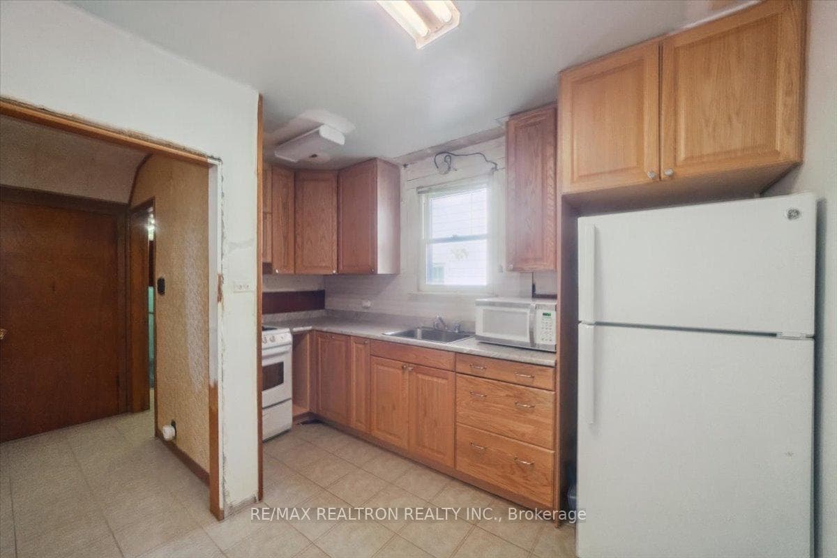 114 South Edgely Avenue photo 6