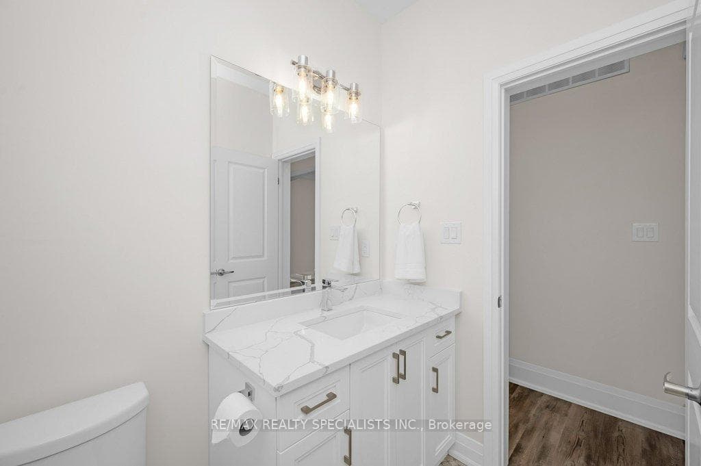 137 Peter Street photo 15