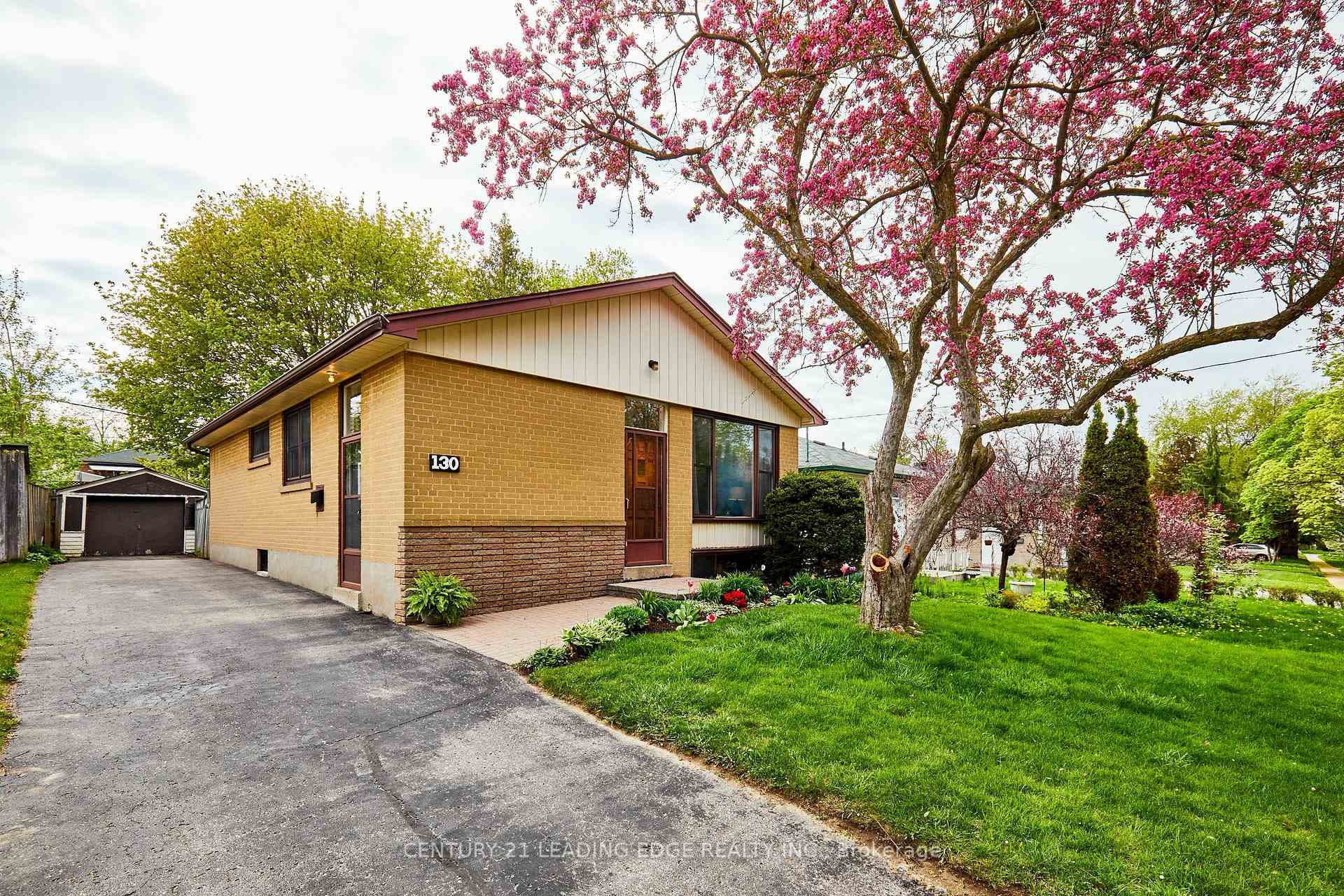 130 Porchester Drive photo 45