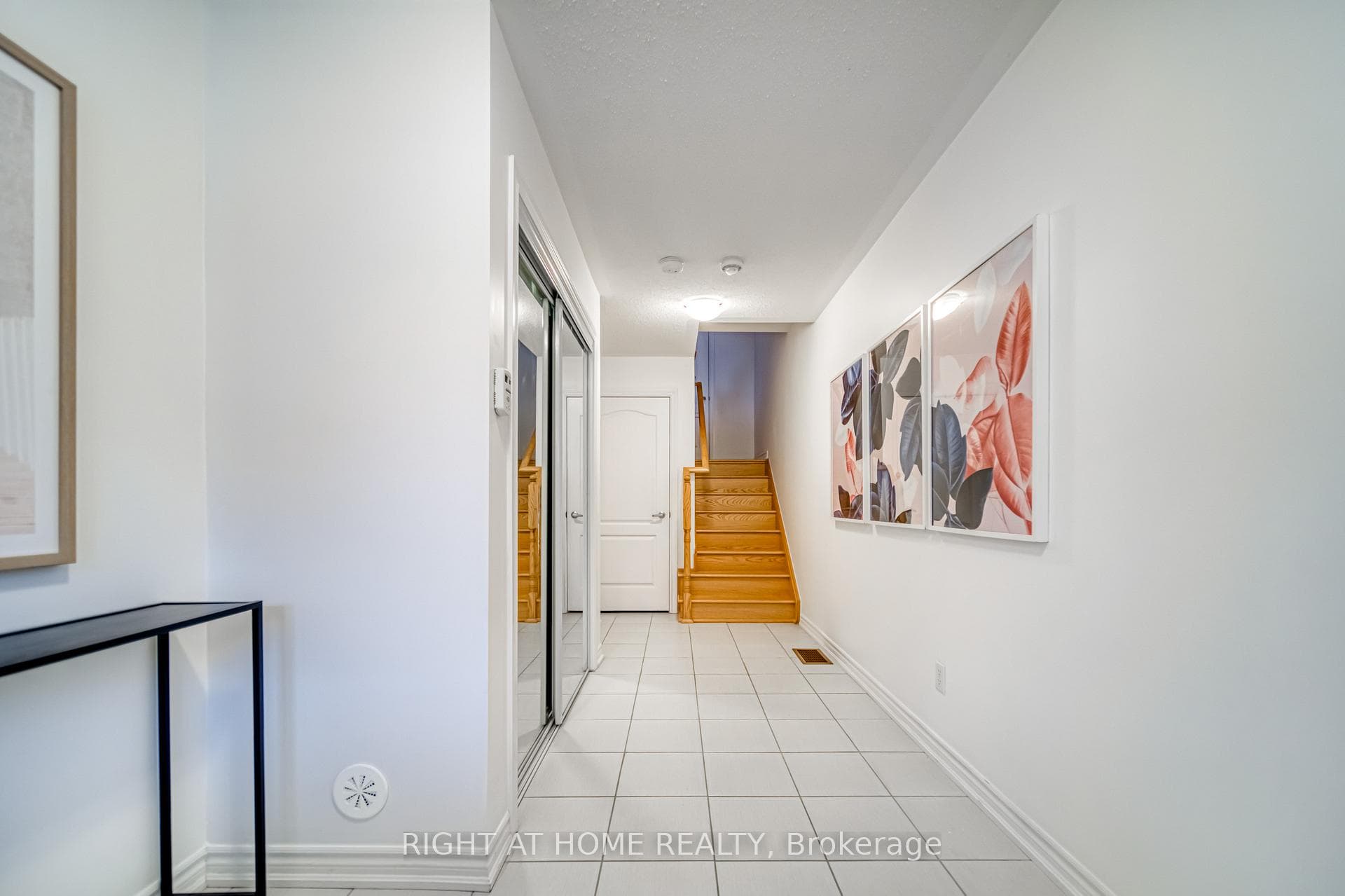 118 Alvin Pegg Drive photo 3