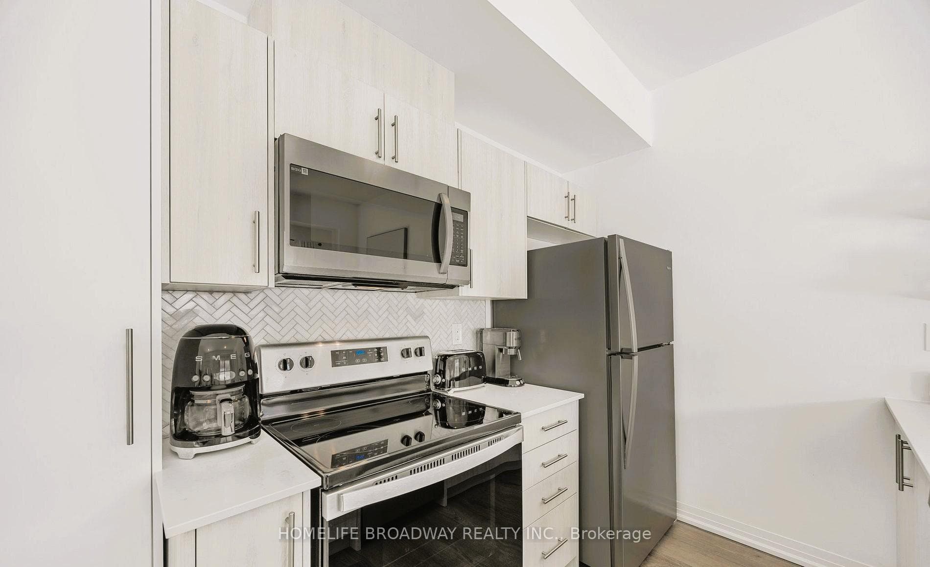 9 Haven Lane photo 26