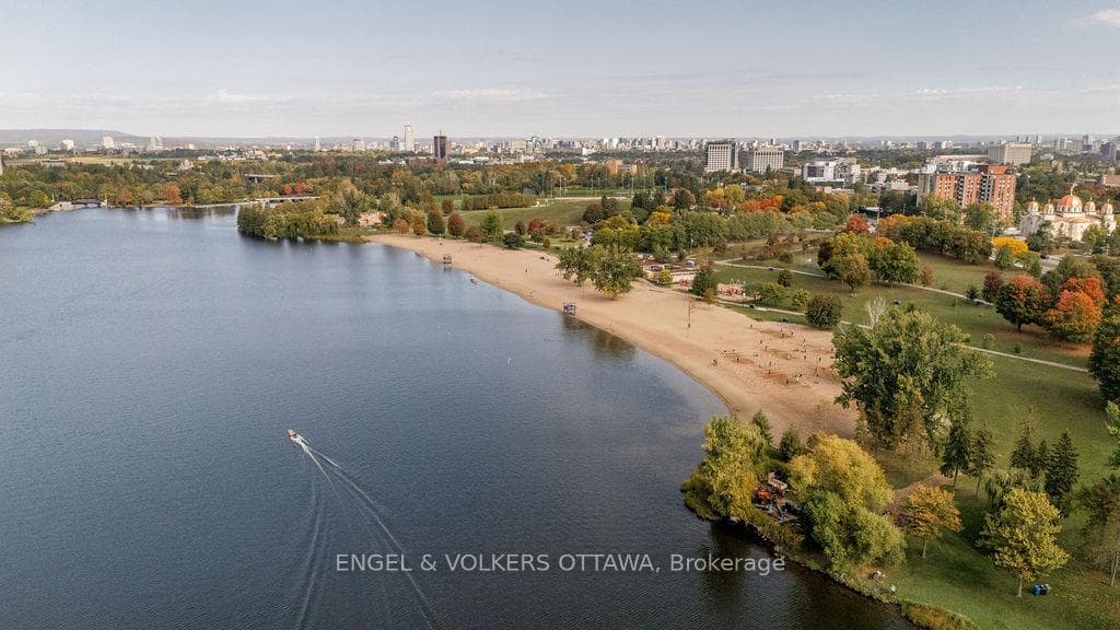 A 4 Minute Walk to Mooney's Bay Beach