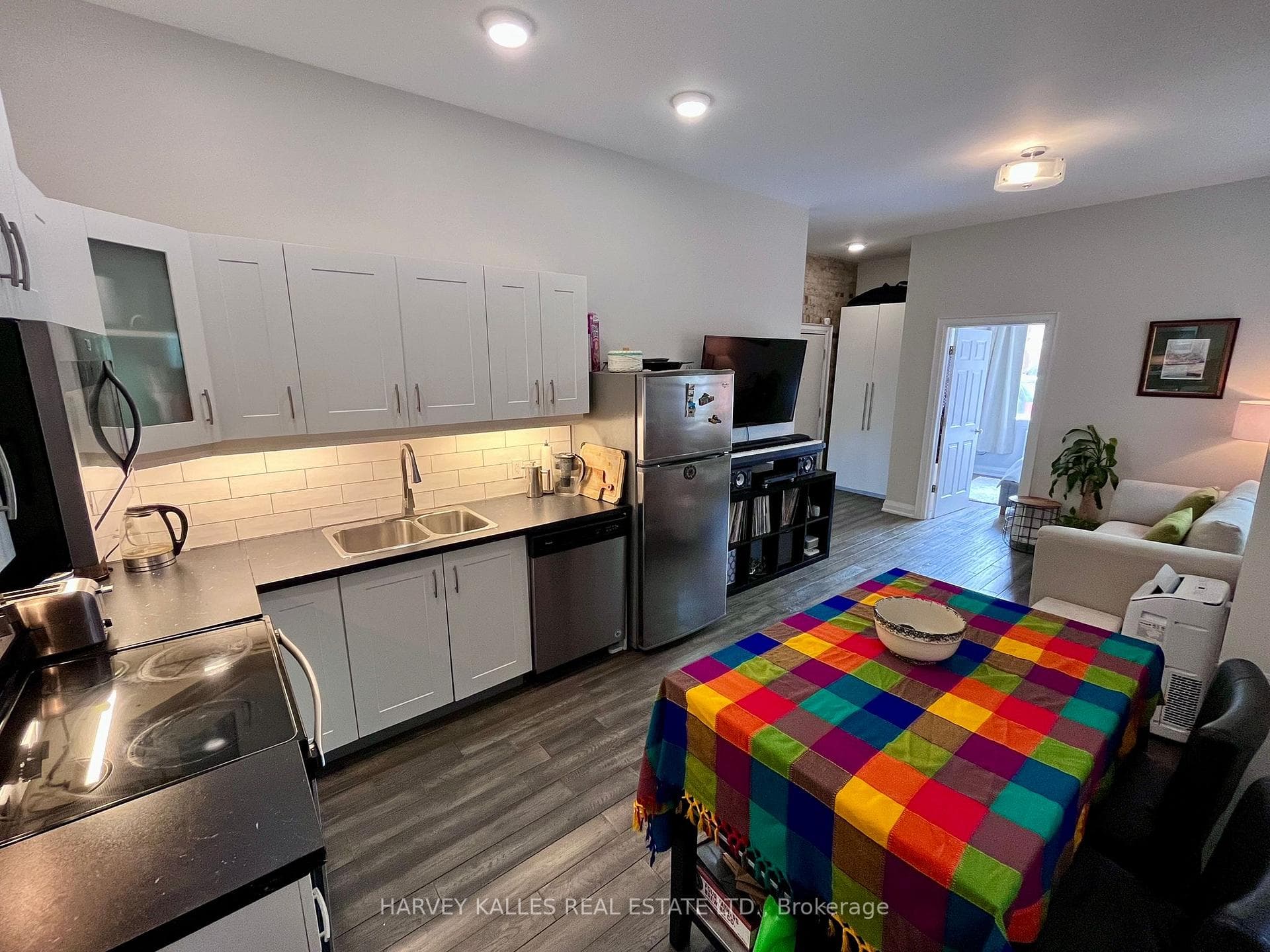 167 Lauder Avenue Unit 1 photo 5
